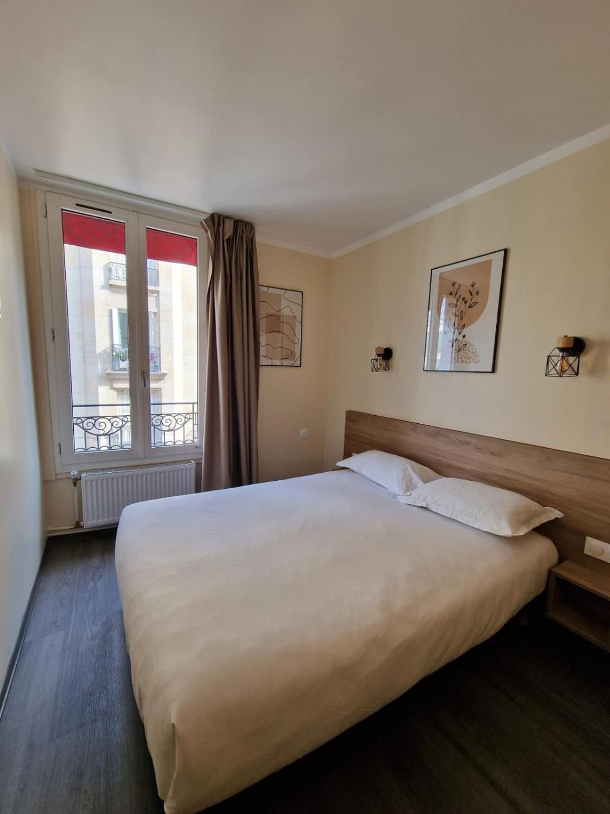 Hotel D'Anjou Levallois-Perret Ngoại thất bức ảnh