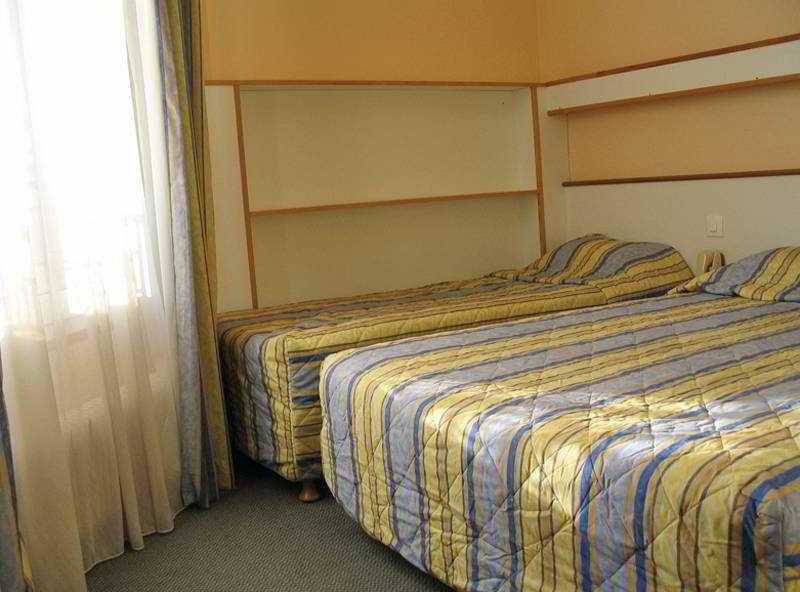 Hotel D'Anjou Levallois-Perret Ngoại thất bức ảnh