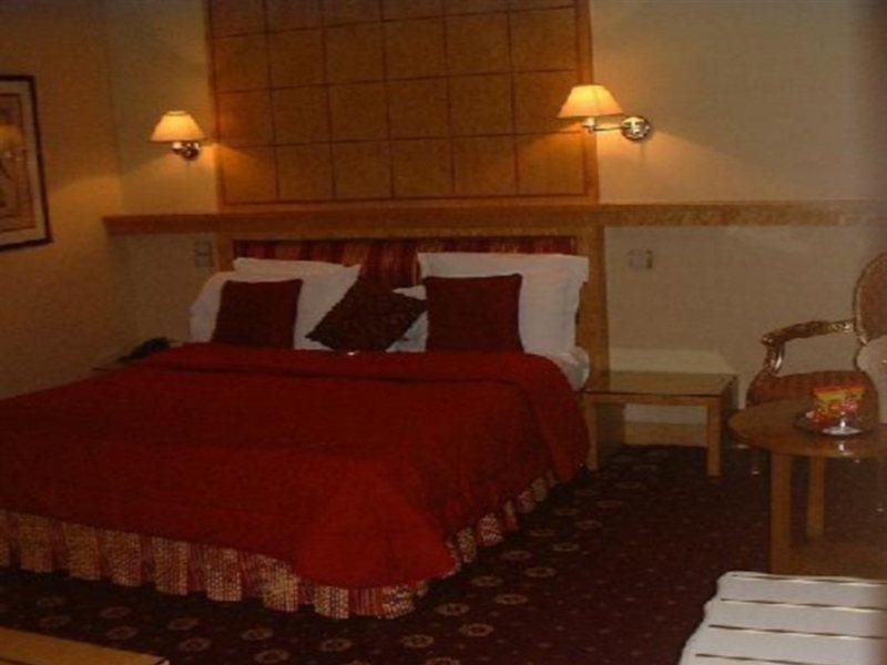 Hotel D'Anjou Levallois-Perret Ngoại thất bức ảnh